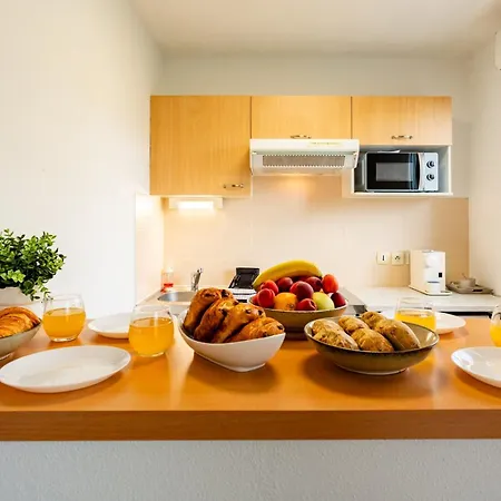 Le Petit Oranger - Appt Avec Balcon *