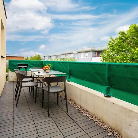 Le Petit Oranger - Appt Avec Balcon Strasbourg